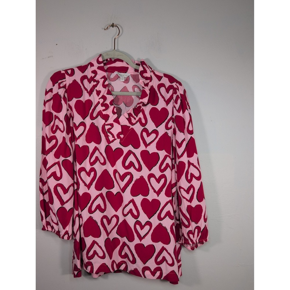 Crown & Ivy Pink & Red Heart Button Down Blouse Size XL